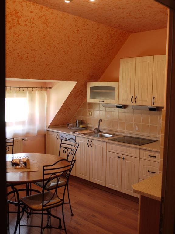 Apartmany Pemi Potštejn Exteriör bild