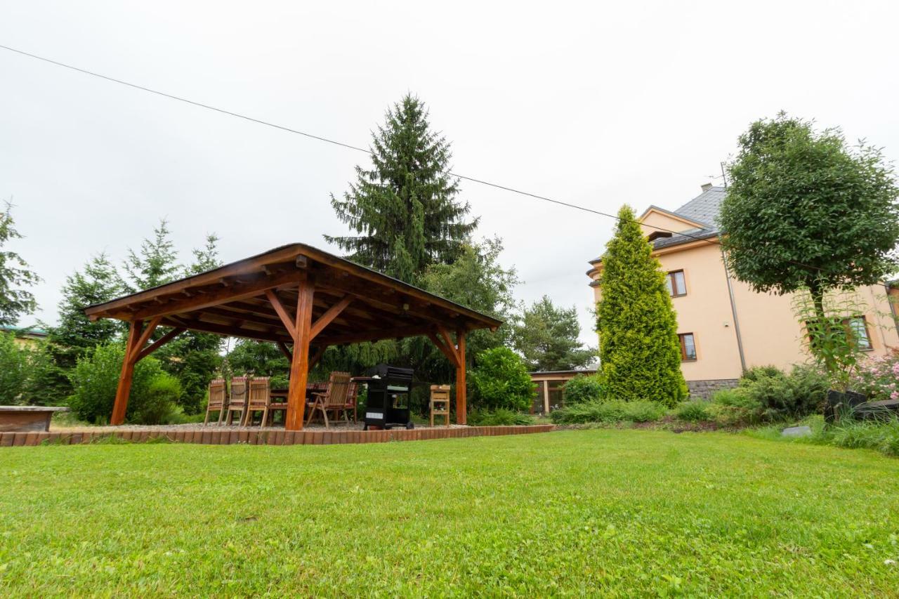 Apartmany Pemi Potštejn Exteriör bild